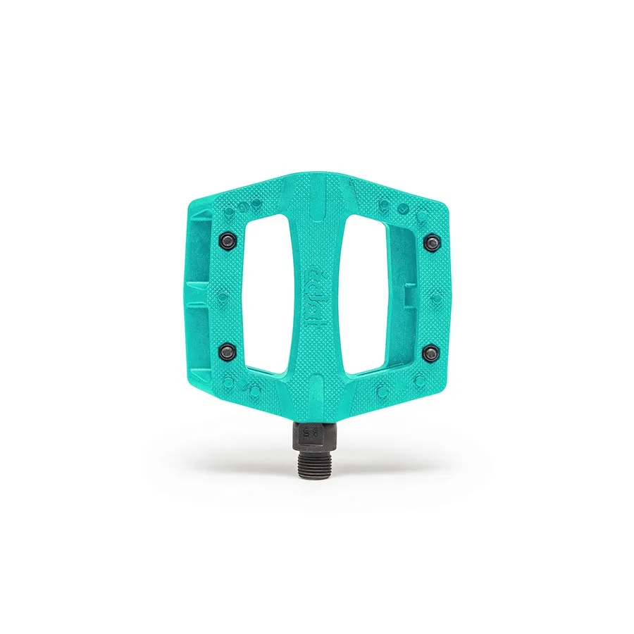 Contra Platform Pedals Body: Nylon Spindle: Cr-Mo 9/16 Turquoise Pair