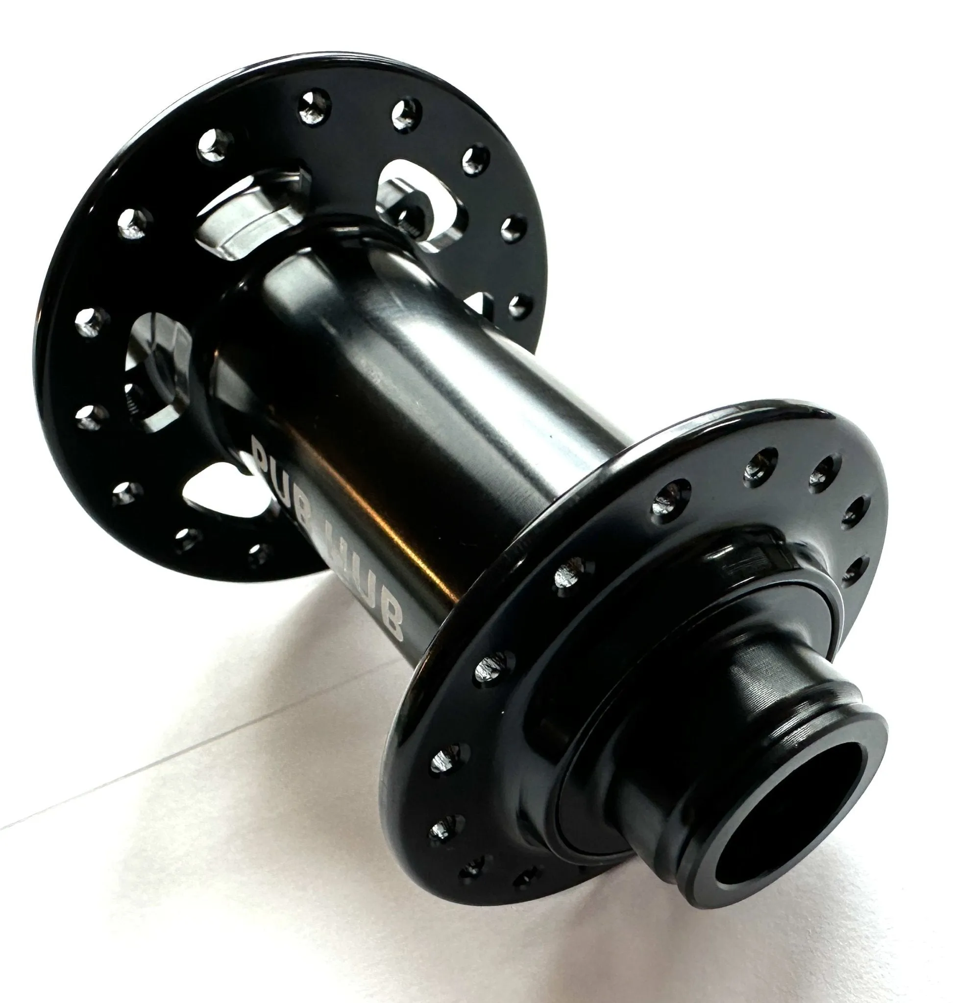 FRAMED 32h 32 hole 110mm x 15mm 6 Bolt Disc Front Hub Black Bike Sealed Hub New