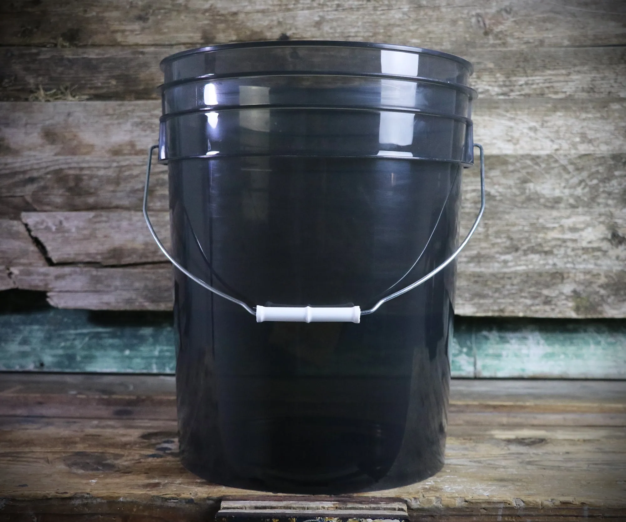 Grit Guard 5 Gallon Bucket
