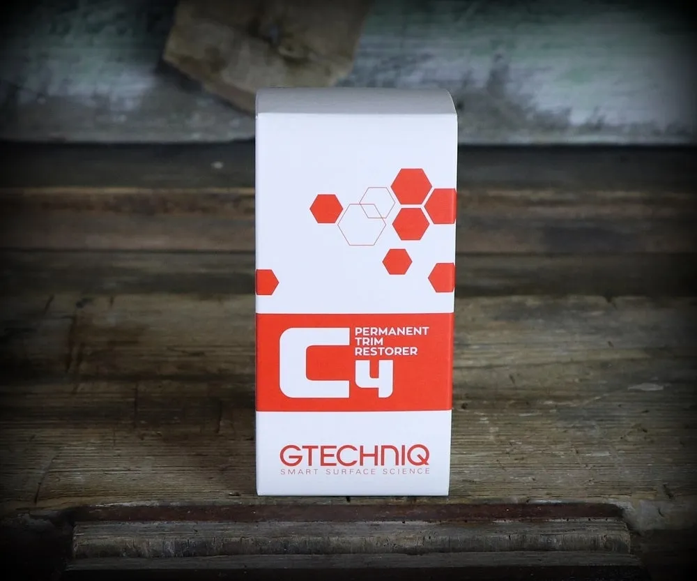 Gtechniq C4 Permanent Trim Restorer