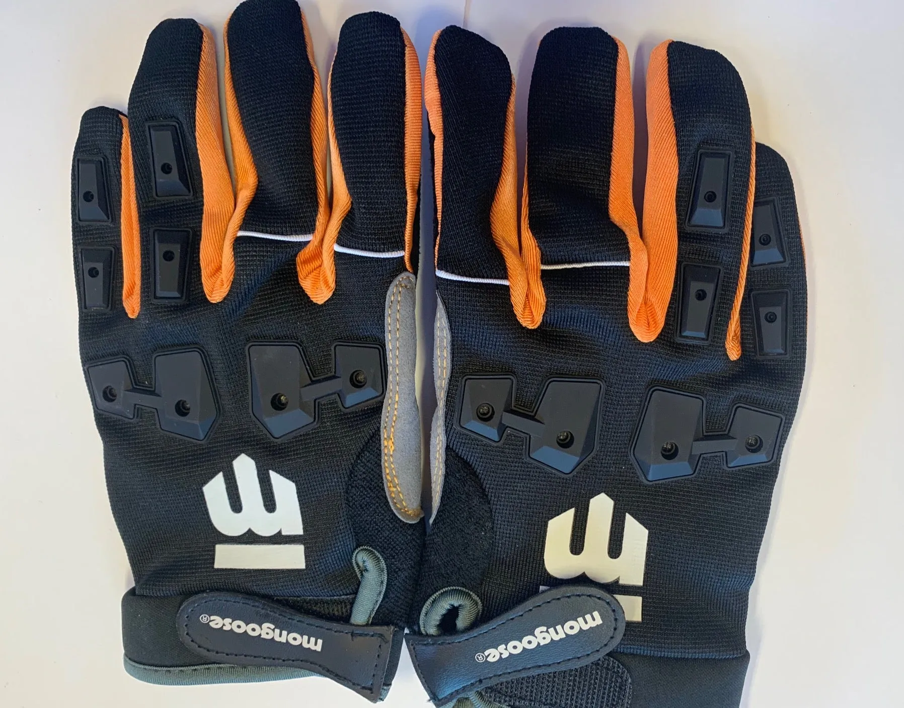 Lot of 6 Mongoose L/XL Full Finger Bike Bicycle Padded Gloves BMX Mountain New