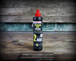 Menzerna Medium Cut Polish 2400 (250ml)