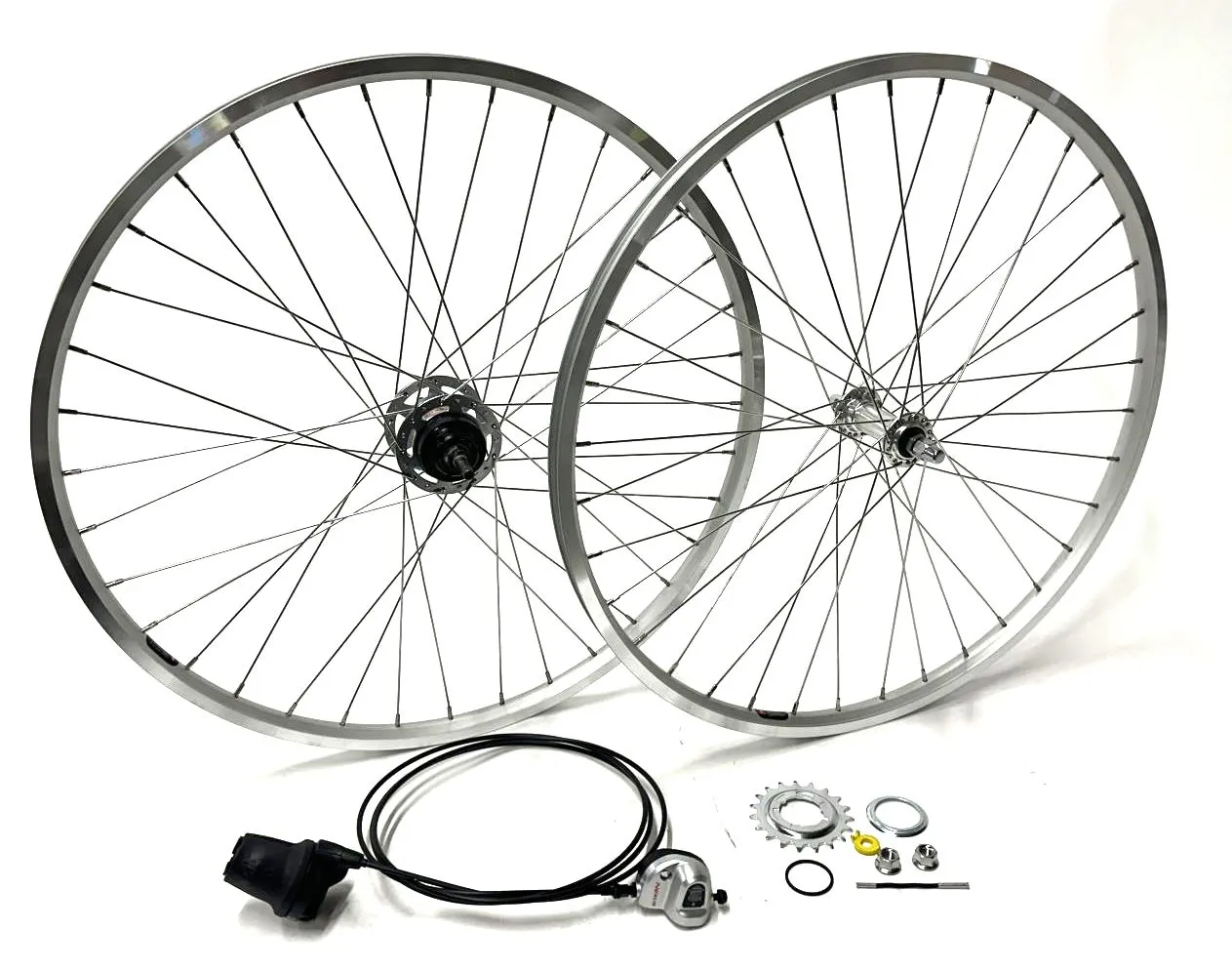 Shimano Nexus Inter3 3 Speed Hub SG-3R40 36h 26" 120mm Wheelset   Shifter Blem
