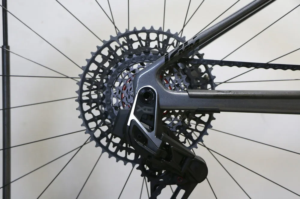 TITAN RACING Cypher Gen 2 120 DC Carbon Empire (2025)