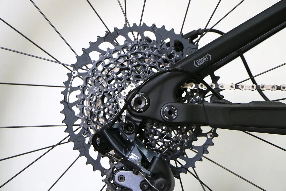 TITAN RACING Cypher RS Carbon Limited (2023)