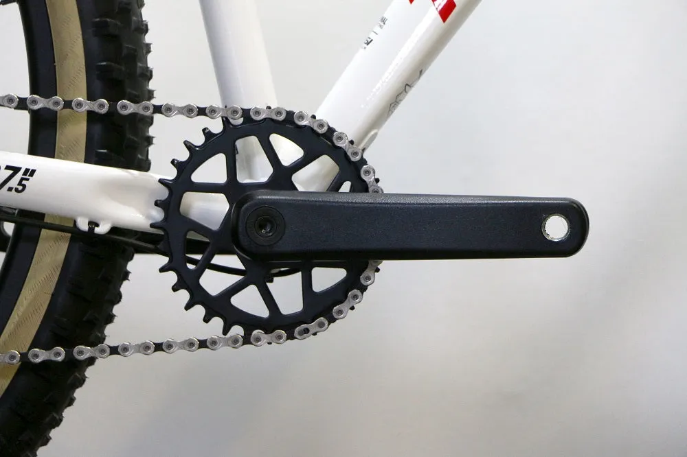 TITAN RACING Hades 27.5" Pro (2025)