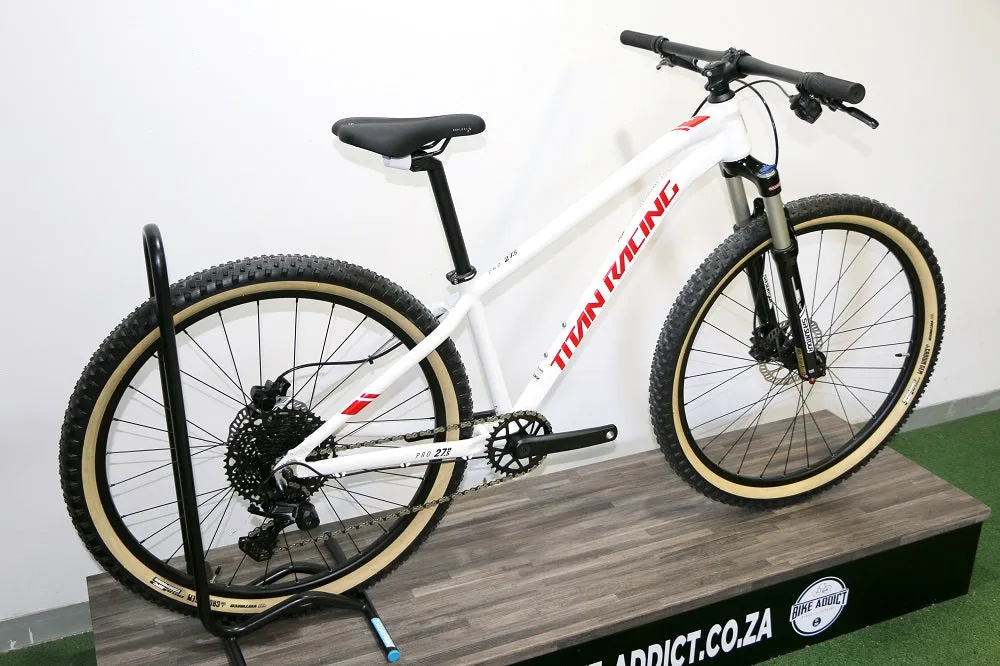 TITAN RACING Hades 27.5" Pro (2025)