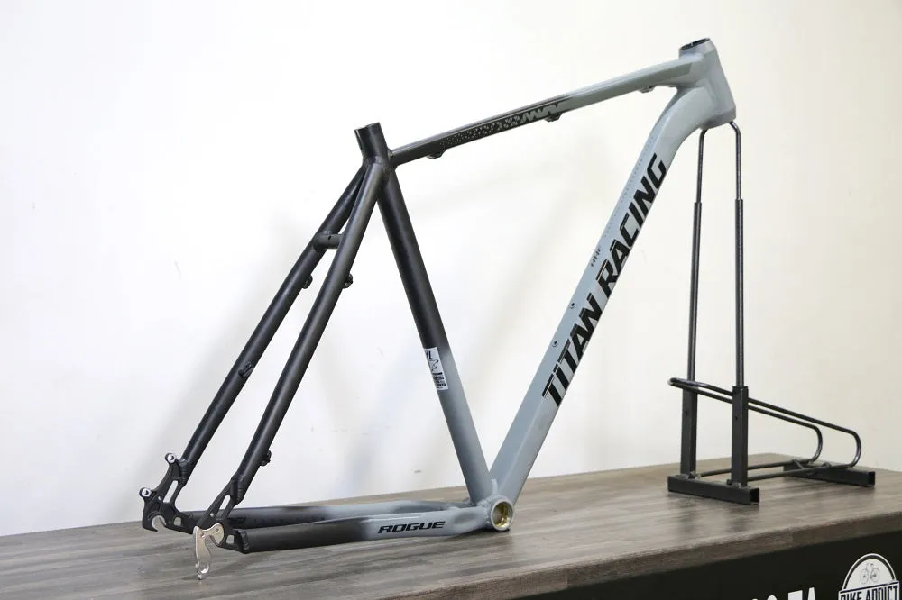 TITAN RACING Rogue Cruz Frame