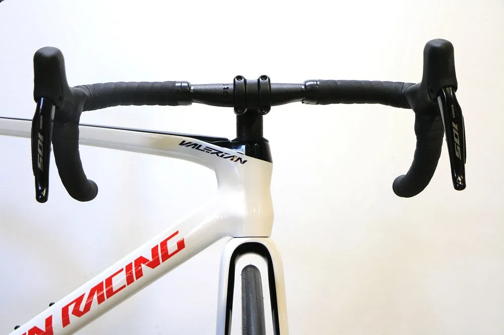 TITAN RACING Valerian Carbon Pro (2025)