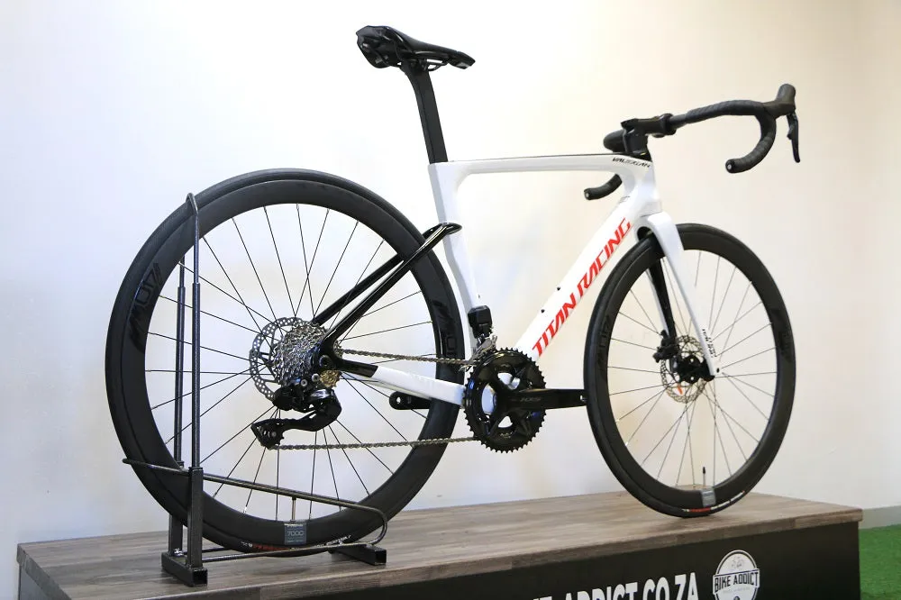 TITAN RACING Valerian Carbon Pro (2025)