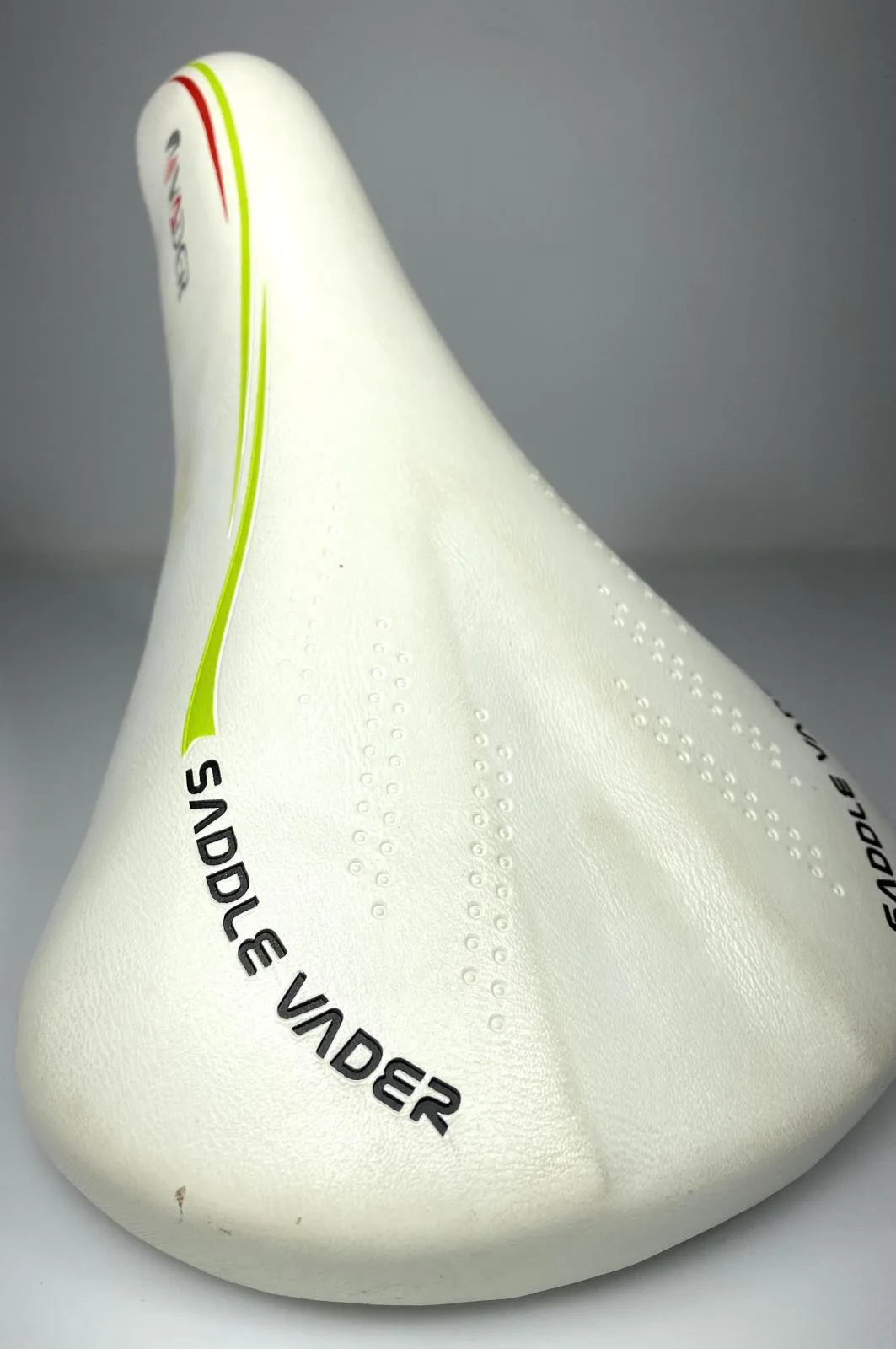 Vader White Womens Bicycle Bike Bike Seat Blemished New